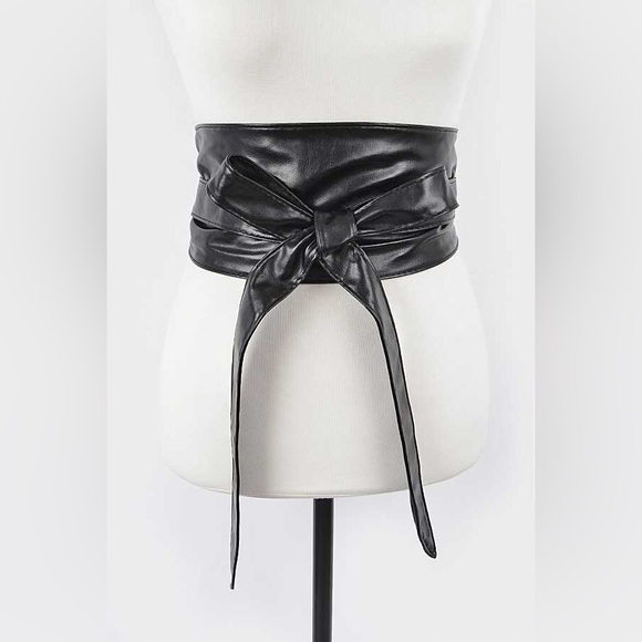 Women’s Wide Corset Faux Leather Wrap Around Tie Belt - Picture 2 of 7